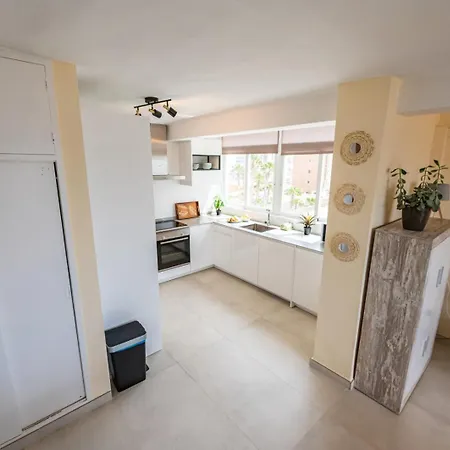 Torre De Calp By Theka Services Apartment
